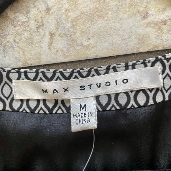 Max Studio Sleeveless Geometric Print A-Line Dress size Medium NWT - Picture 7 of 11